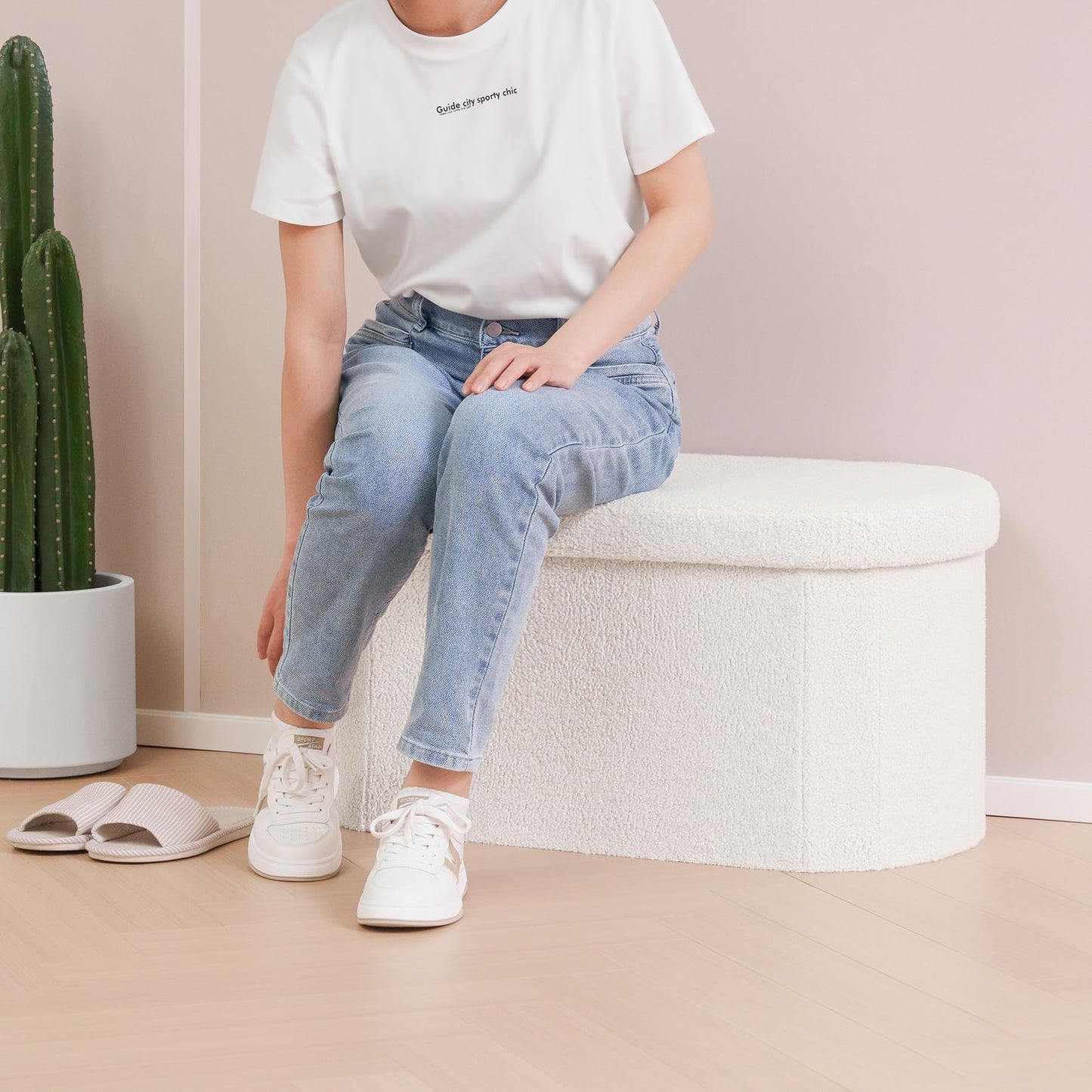 FSOBEIIALEO 43.3" Sherpa Storage Ottoman Bench