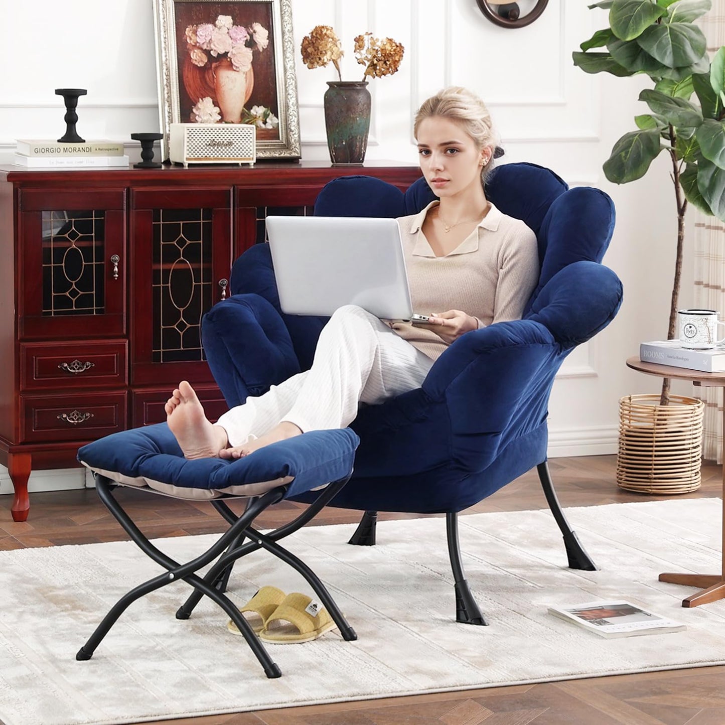 Butterfly Chair with Ottoman – Khaki Velvet