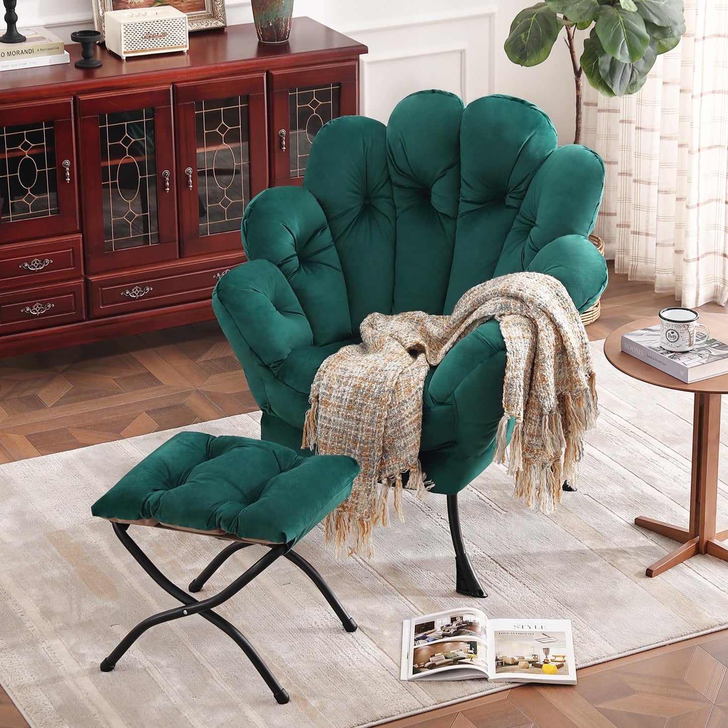 Butterfly Chair with Ottoman – Khaki Velvet