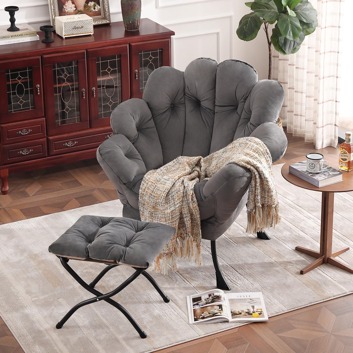 Butterfly Chair with Ottoman – Khaki Velvet