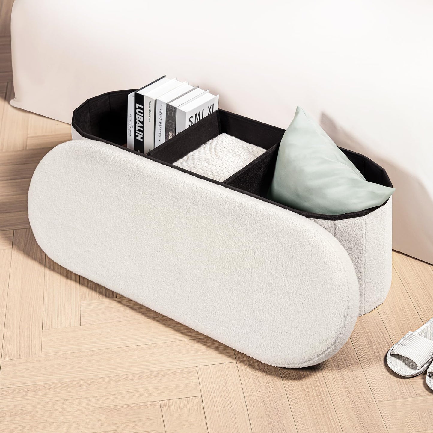 FSOBEIIALEO 43.3" Sherpa Storage Ottoman Bench