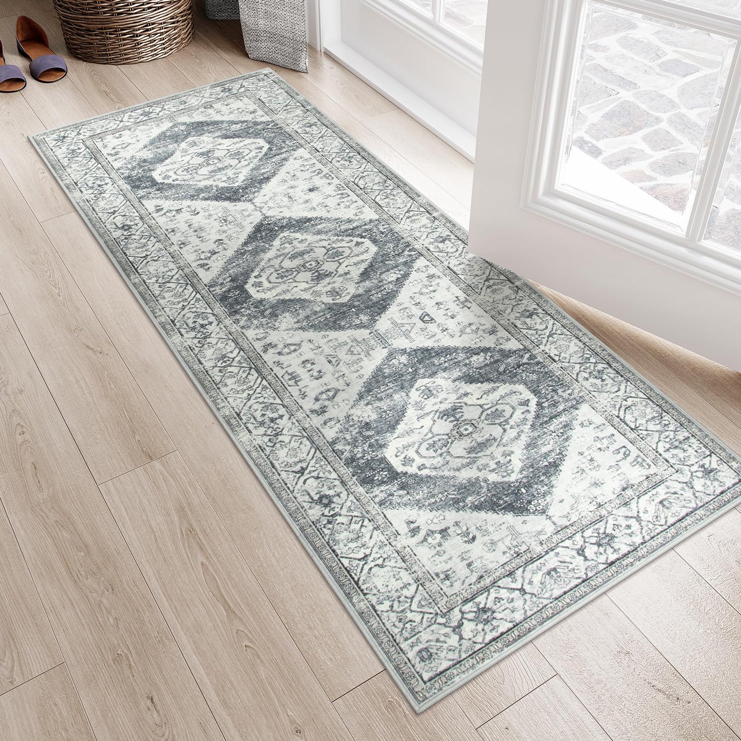 Lahome 9x12 Rug